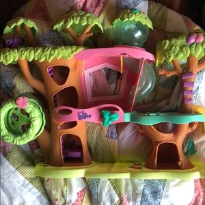 Littlest pet shop tree house, tree house only!